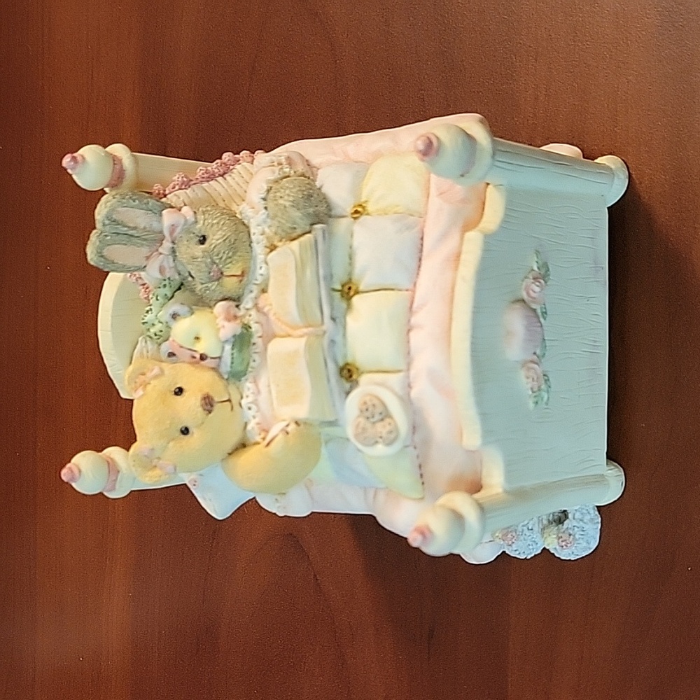 TUCKED IN BED MUSIC BOX FIGI